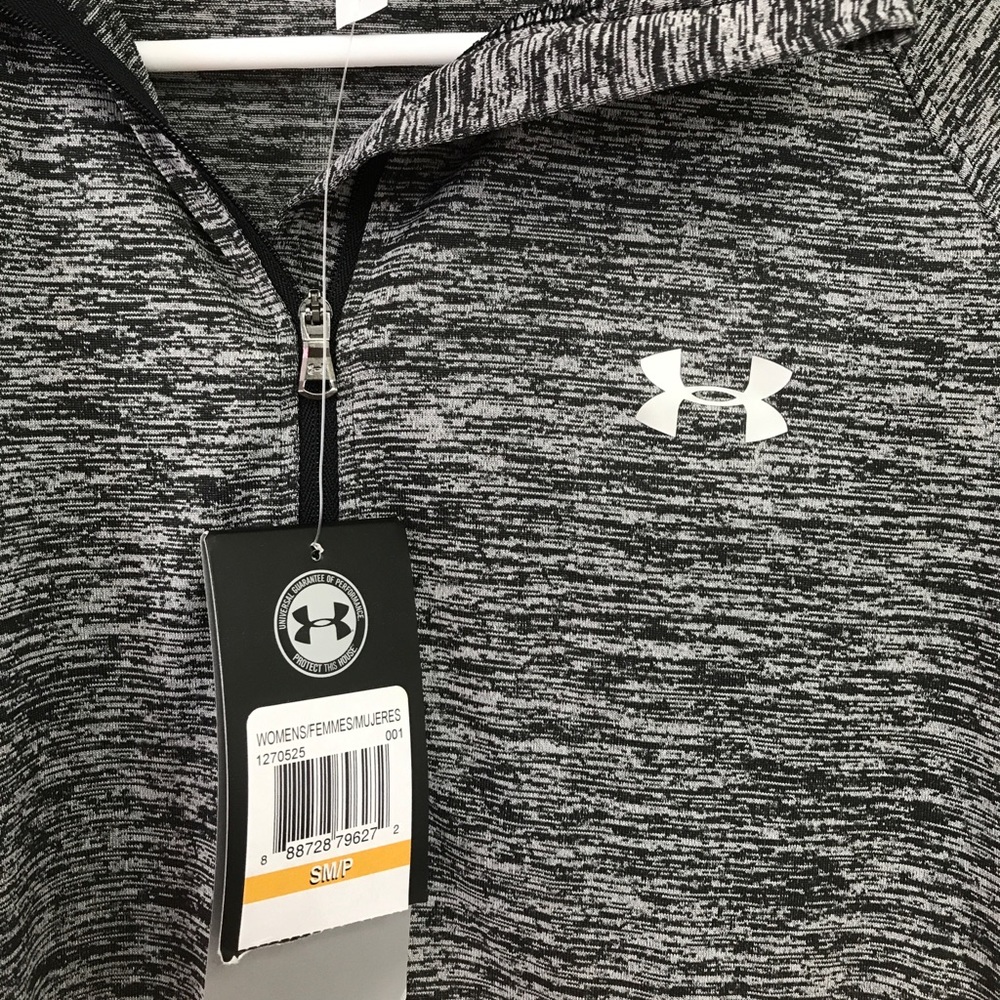 Under armour women’s long sleeve - Picture 2 of 4